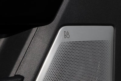 2025 Ford F-150 Lightning Platinum