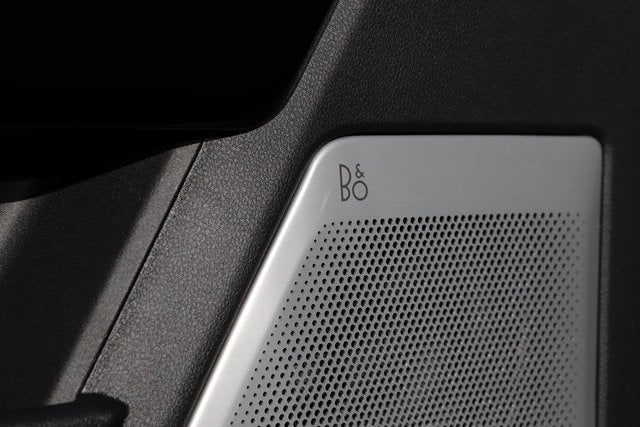 2025 Ford F-150 Lightning Platinum