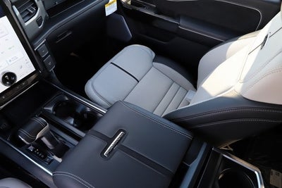 2025 Ford F-150 Lightning Platinum