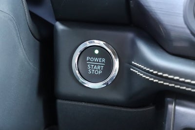 2025 Ford F-150 Lightning Platinum