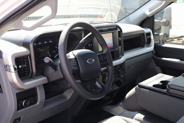 2025 Ford F-350SD XL