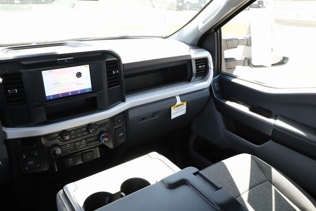 2025 Ford F-350SD XL