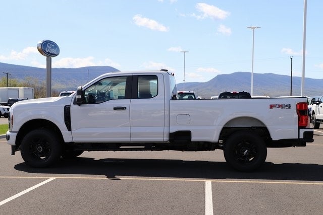 2025 Ford F-350SD XL