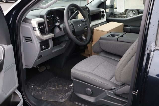 2025 Ford F-350SD XL