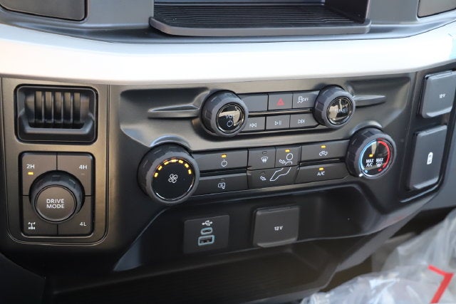 2027 Ford F-350SD XL