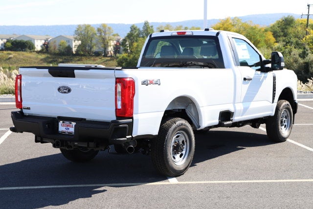 2027 Ford F-350SD XL