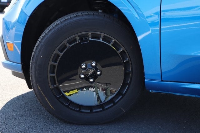 2025 Ford Maverick Lobo Standard