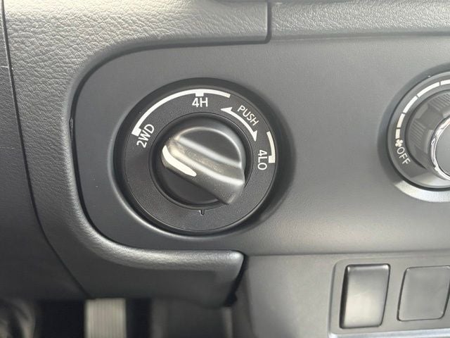 2027 Nissan Frontier Crew Cab S