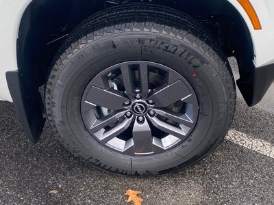 2026 Nissan Frontier Crew Cab SV