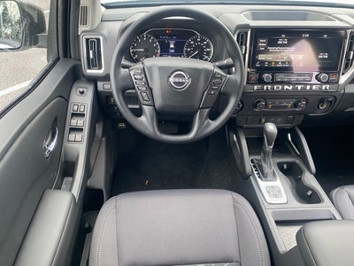 2026 Nissan Frontier Crew Cab SV