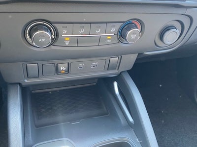 2025 Nissan Frontier Crew Cab SV