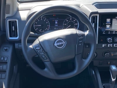 2025 Nissan Frontier Crew Cab SV