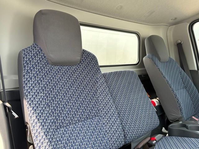 2026 Isuzu NPR 1F304 150" Wheelbase