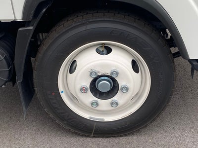 2025 Isuzu NRR 1V404 176" Wheelbase