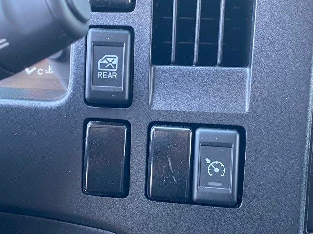 2025 Isuzu NRR 1V404 176" Wheelbase