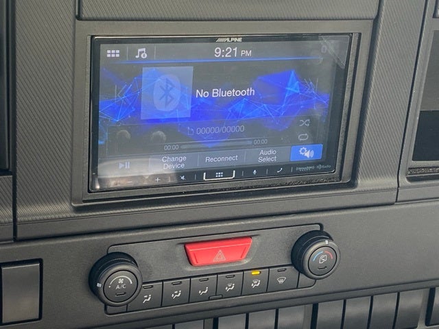 2025 Isuzu NPR-HD 3F254 132.5" Wheelbase