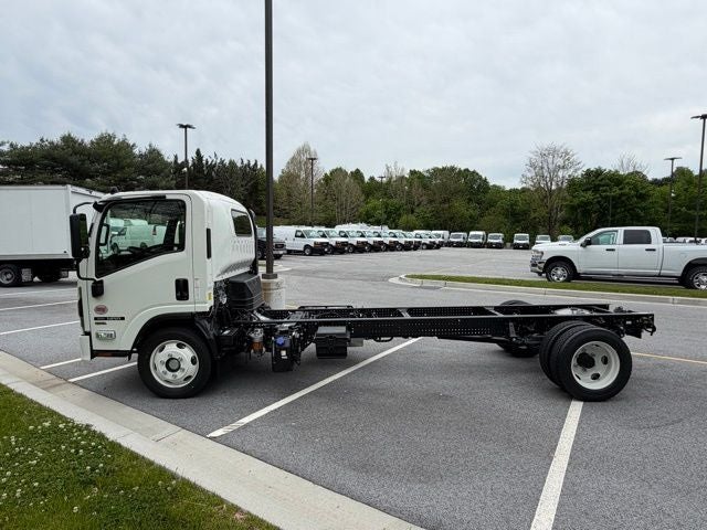 2027 Isuzu NRR 3U454 176" Wheelbase