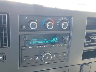 2025 Chevrolet Express 3500 Cutaway Cutaway