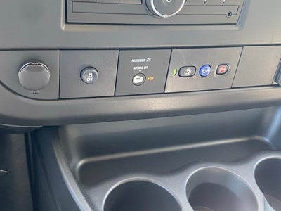 2025 Chevrolet Express 3500 Cutaway Cutaway