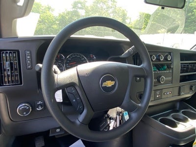 2025 Chevrolet Express 3500 Cutaway Cutaway