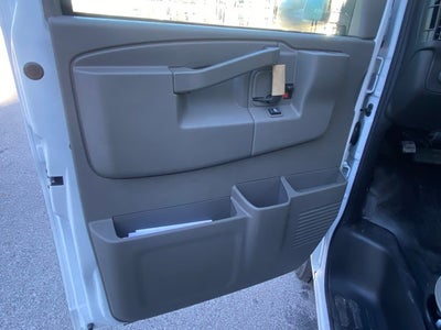 2025 Chevrolet Express 3500 Cutaway Cutaway