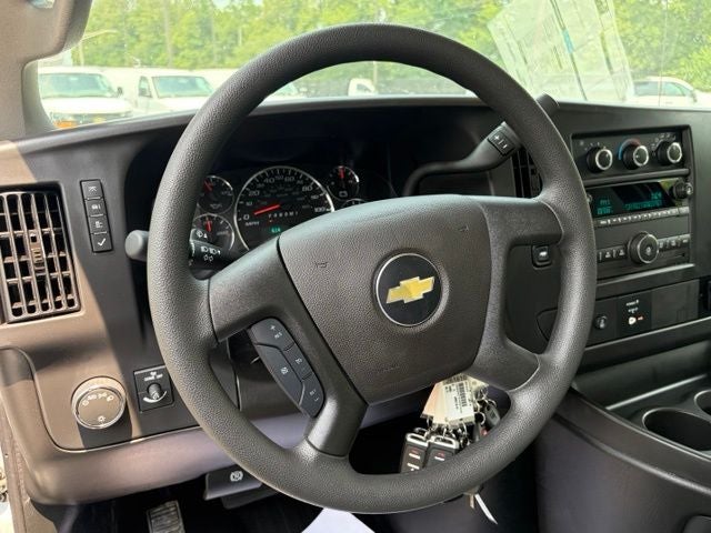 2026 Chevrolet Express 3500 Work Van Cutaway