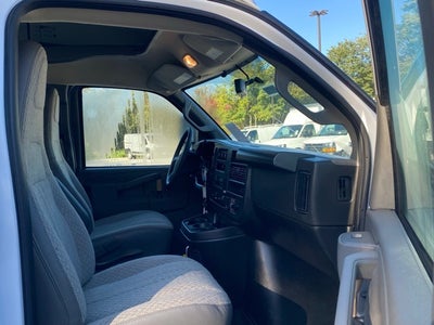 2025 Chevrolet Express 3500 Cutaway Cutaway