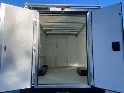 2025 Chevrolet Express 3500 Cutaway Cutaway