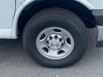 2025 Chevrolet Express 3500 Cutaway Cutaway