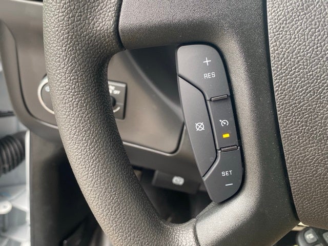 2025 Chevrolet Express 3500 Cutaway Cutaway