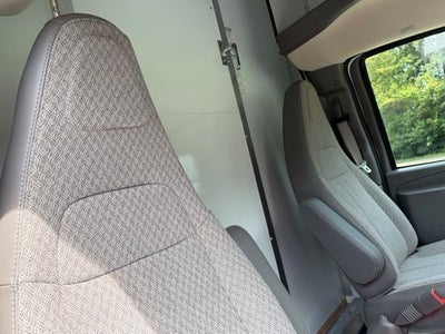 2026 Chevrolet Express 3500 Work Van Cutaway
