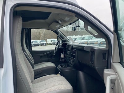 2025 Chevrolet Express 3500 Cutaway Cutaway