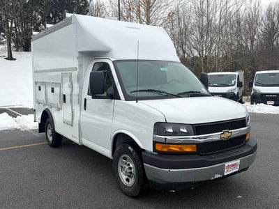 2025 Chevrolet Express 3500 Work Van Cutaway