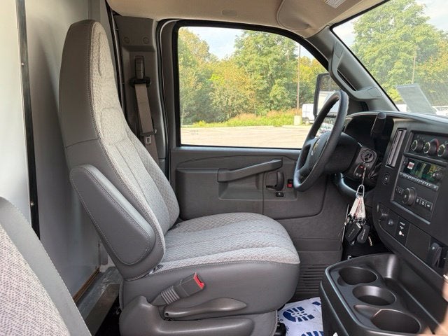 2026 Chevrolet Express 3500 Cutaway Cutaway