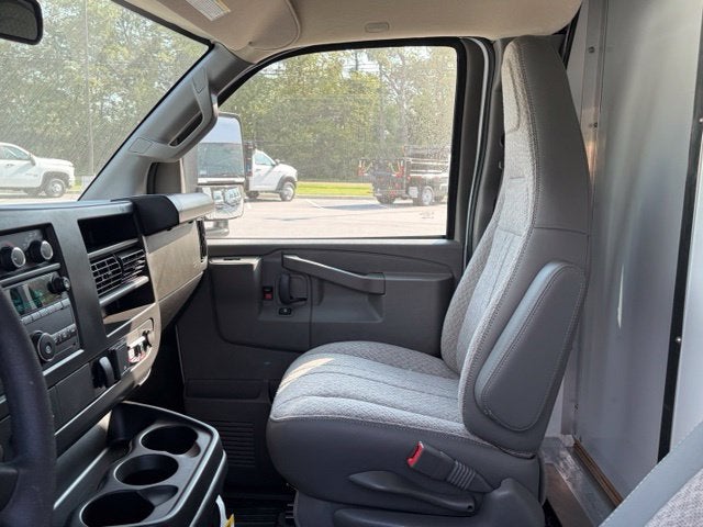 2026 Chevrolet Express 3500 Cutaway Cutaway