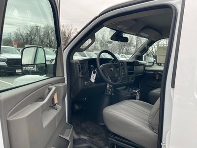 2025 Chevrolet Express 2500 Work Van Cargo