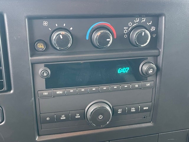 2025 Chevrolet Express 2500 Work Van Cargo