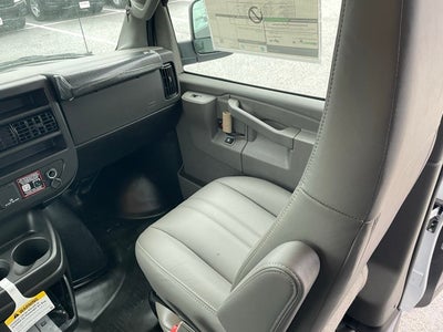 2025 Chevrolet Express 2500 Work Van Cargo