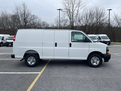 2025 Chevrolet Express 2500 Work Van Cargo