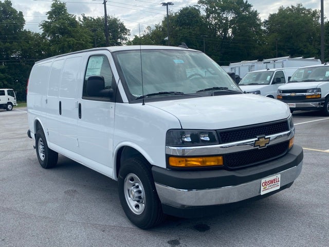 2025 Chevrolet Express 2500 Work Van Cargo