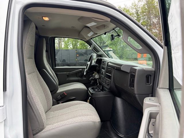 2026 Chevrolet Express 2500 Work Van Cargo