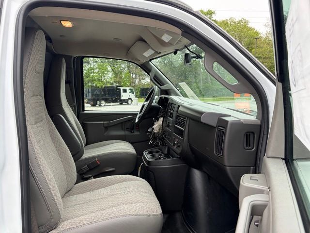 2026 Chevrolet Express 2500 Work Van Cargo