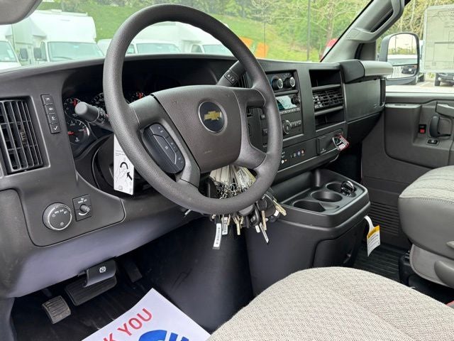 2026 Chevrolet Express 2500 Work Van Cargo