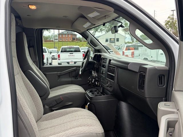 2026 Chevrolet Express 2500 Work Van Cargo