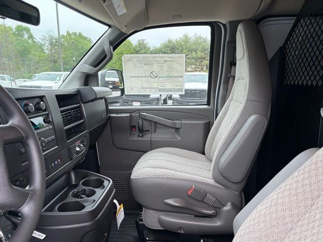 2026 Chevrolet Express 2500 Work Van Cargo