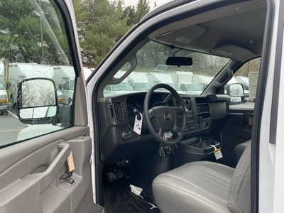 2025 Chevrolet Express 2500 Work Van Cargo