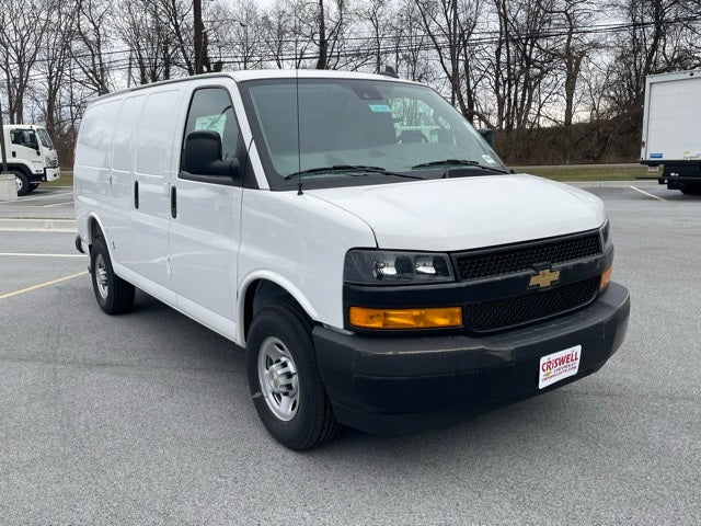 2025 Chevrolet Express 2500 Work Van Cargo