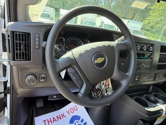 2026 Chevrolet Express 3500 Work Van Cargo