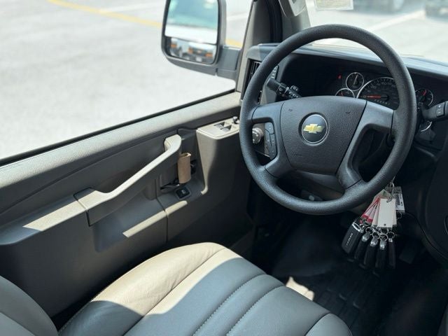 2026 Chevrolet Express 3500 Work Van Cargo