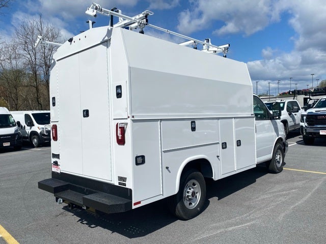 2024 GMC Savana 3500 Work Van